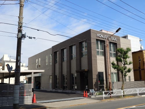 本所タクシー株式会社の画像1